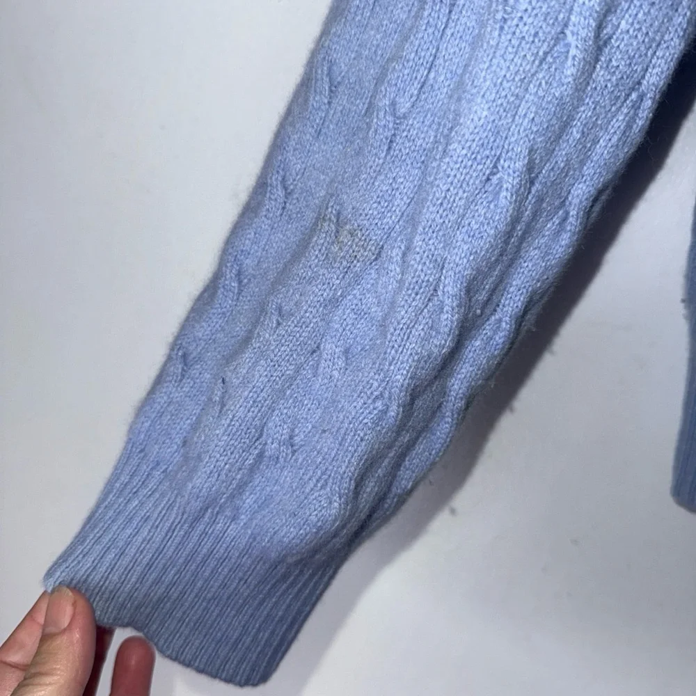 Vintage J Crew Men’s Light Blue Lambswool Cashmere Cableknit Sweater Large‎